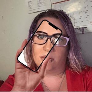 Meet your Posher, Brianne